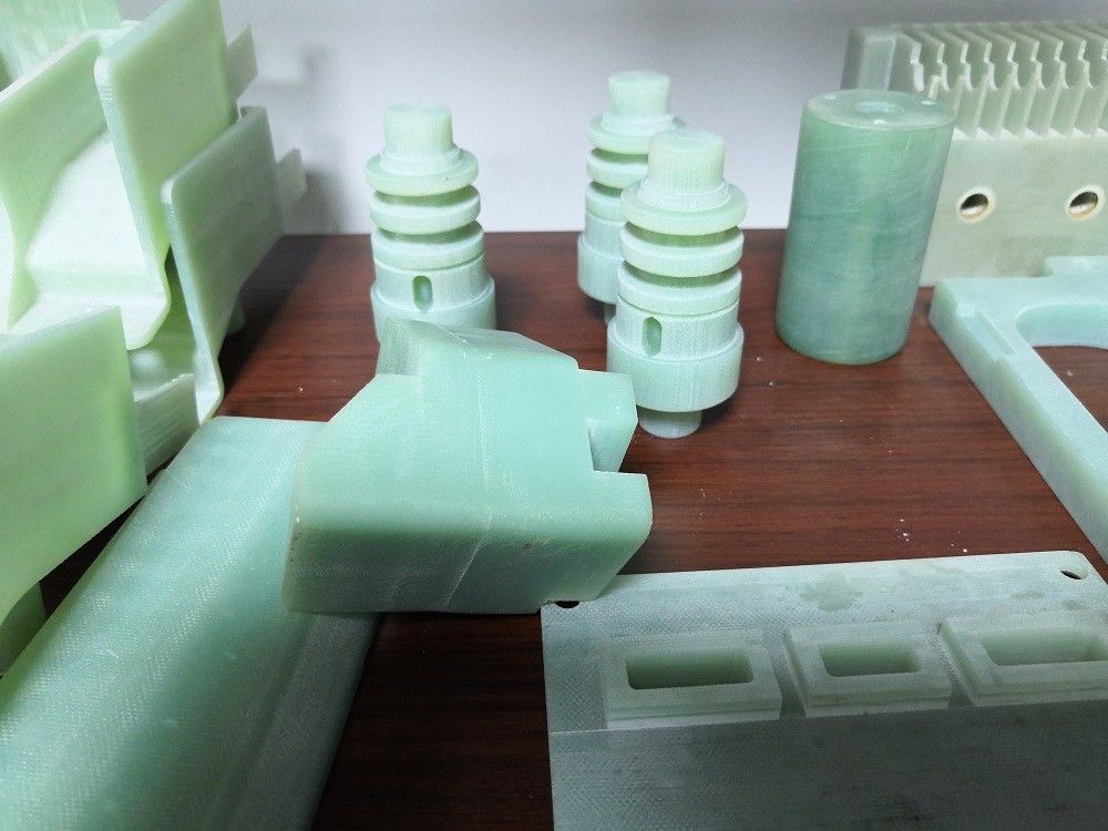 Lo strato laminato epossidico verde chiaro FR-4 di CNC i pezzi meccanici